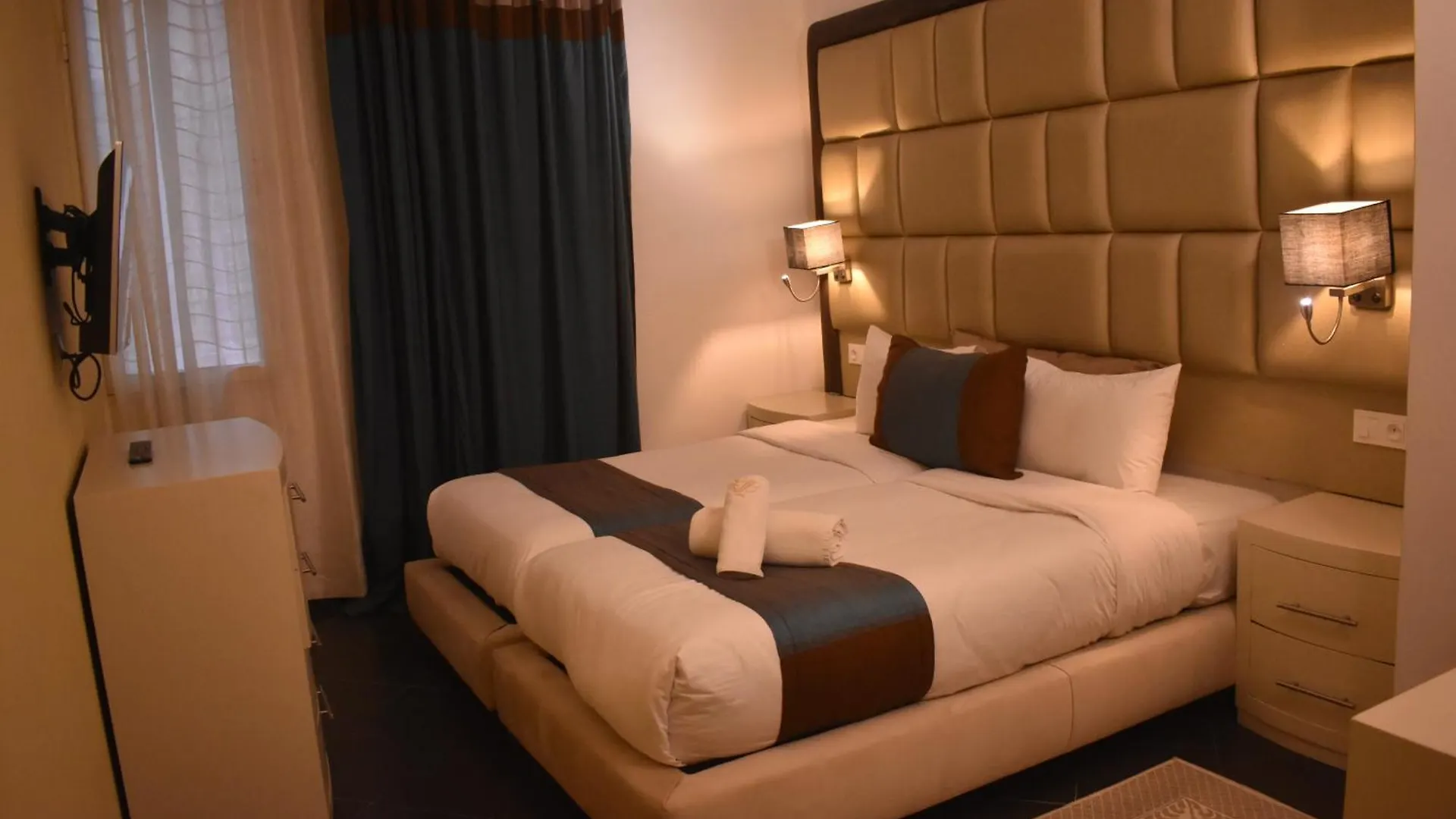 Hotel Mechouar Plaza As-Sawíra